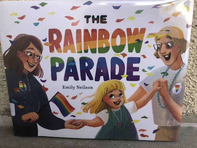 Children Mix with Nude Adults in Elementary School Books